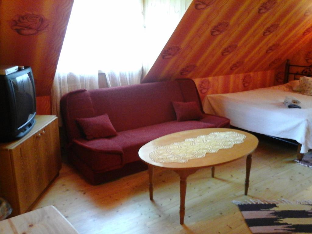 Tonise Holiday Houses Lilbi  Zimmer foto