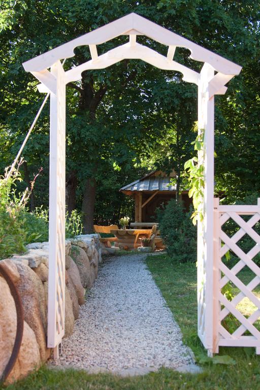 Tonise Holiday Houses Lilbi  Exterior foto